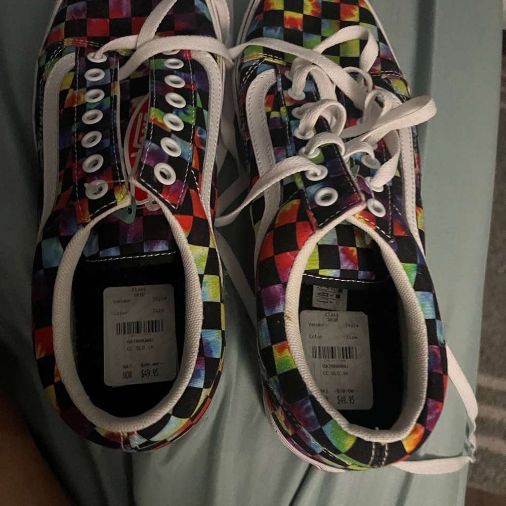 Vans checkered